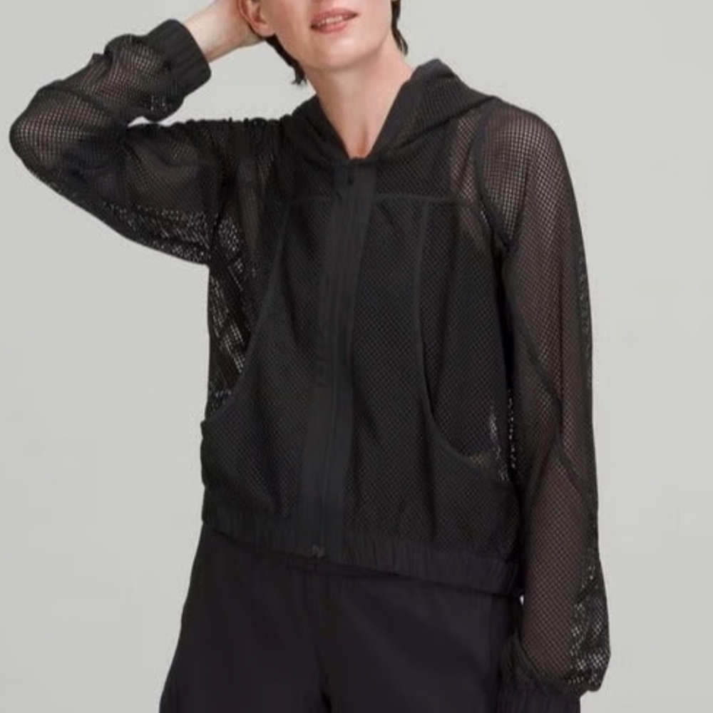 Lululemon relaxed fit mesh jacket